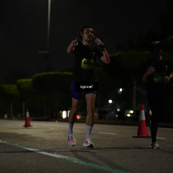 Runner Photo 5351450