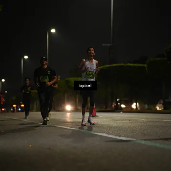 Runner Photo 5351619