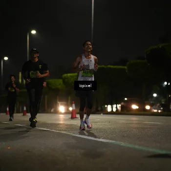 Runner Photo 5351627