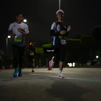 Runner Photo 5353034