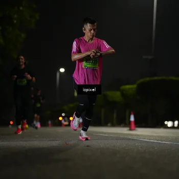 Runner Photo 5353426
