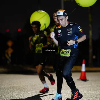 Runner Photo 5353694