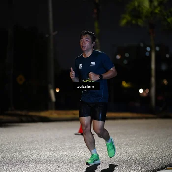Runner Photo 5353765