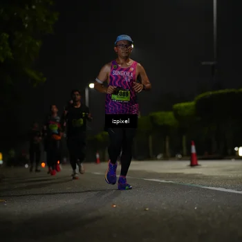 Runner Photo 5354081