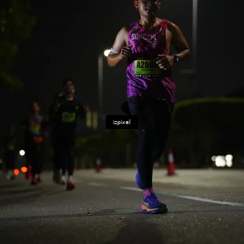 Runner Photo 5354116