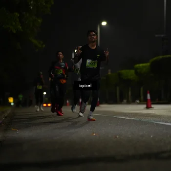 Runner Photo 5354136