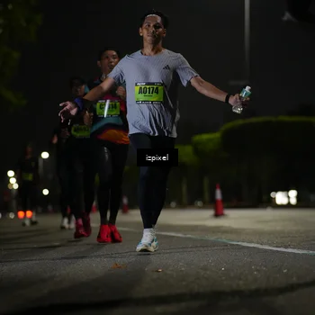 Runner Photo 5354240