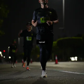 Runner Photo 5354282