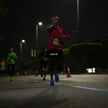 Runner Photo 5354667