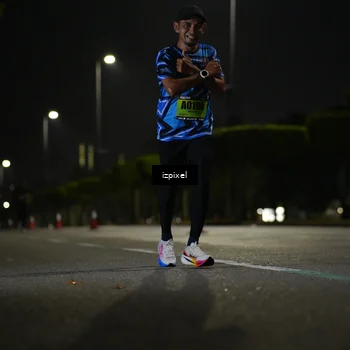 Runner Photo 5355435