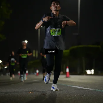 Runner Photo 5355671