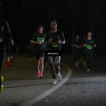 Runner Photo 5356066