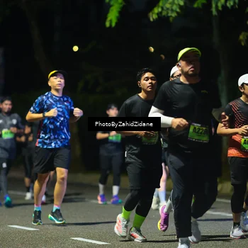 Runner Photo 5356164