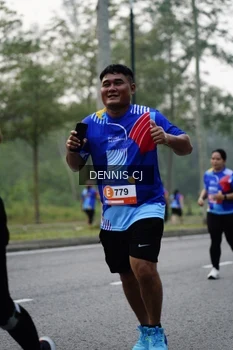 Runner Photo 5356238