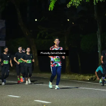 Runner Photo 5356671