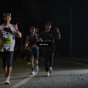 Runner Photo 5357074