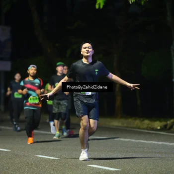 Runner Photo 5358595