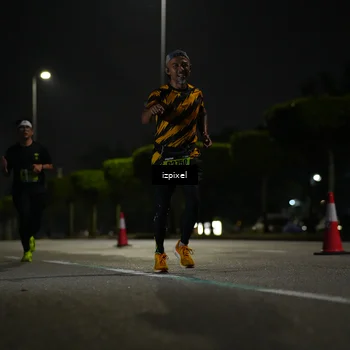 Runner Photo 5359754