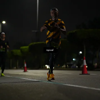Runner Photo 5359800