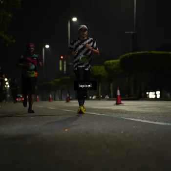 Runner Photo 5360315