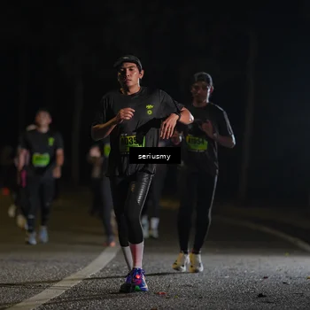 Runner Photo 5360447