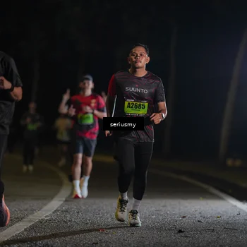 Runner Photo 5360456