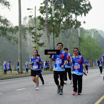 Runner Photo 5361100