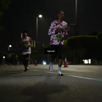 Runner Photo 5361204