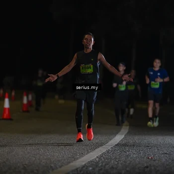 Runner Photo 5361392