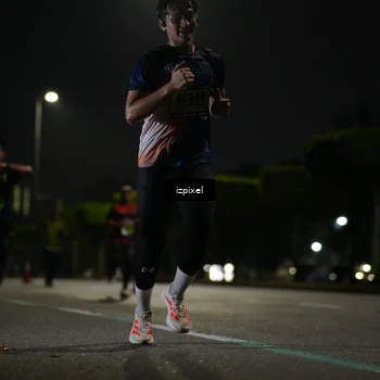 Runner Photo 5361504
