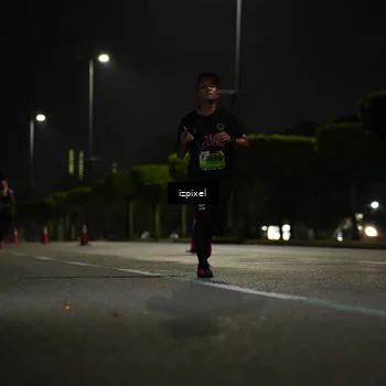 Runner Photo 5362022