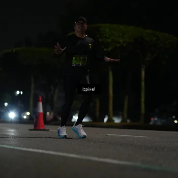 Runner Photo 5363346