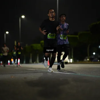 Runner Photo 5364564