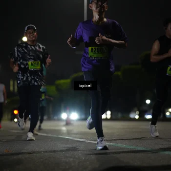 Runner Photo 5364800