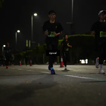 Runner Photo 5365068