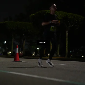 Runner Photo 5365127
