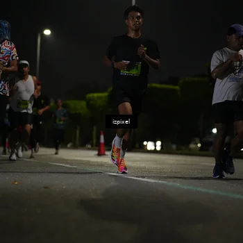 Runner Photo 5365415