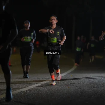 Runner Photo 5370009