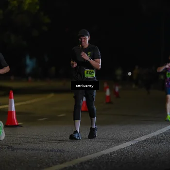 Runner Photo 5370518