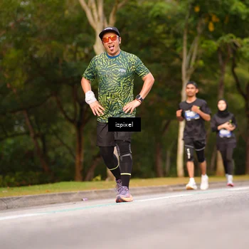 Runner Photo 5372023