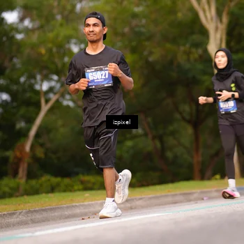 Runner Photo 5372105