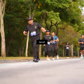 Runner Photo 5372239