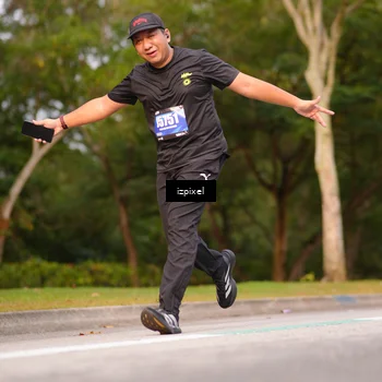 Runner Photo 5372337