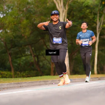 Runner Photo 5372410