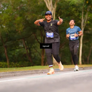 Runner Photo 5372416