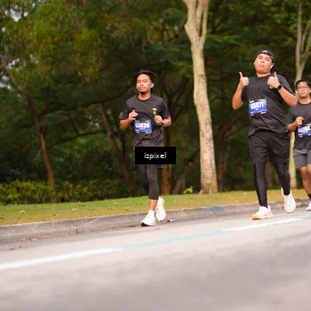 Runner Photo 5373543
