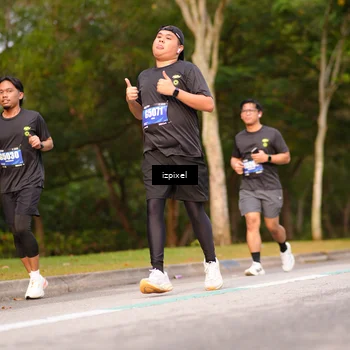Runner Photo 5373654