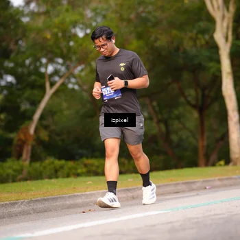 Runner Photo 5373741