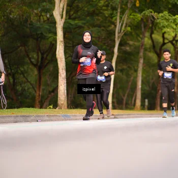 Runner Photo 5374052