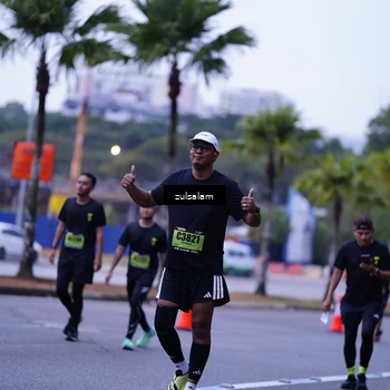 Runner Photo 5374264